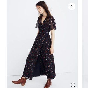 Tulip-Sleeve Maxi Dress in Sweet Blossoms
